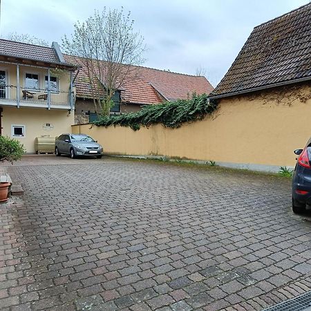 Weingut Weinstube Weinhotel Wolf Harxheim Exterior foto